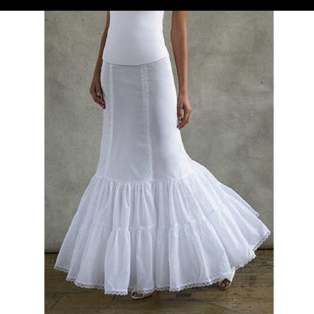 David's Bridal Fit and Flare slip 550